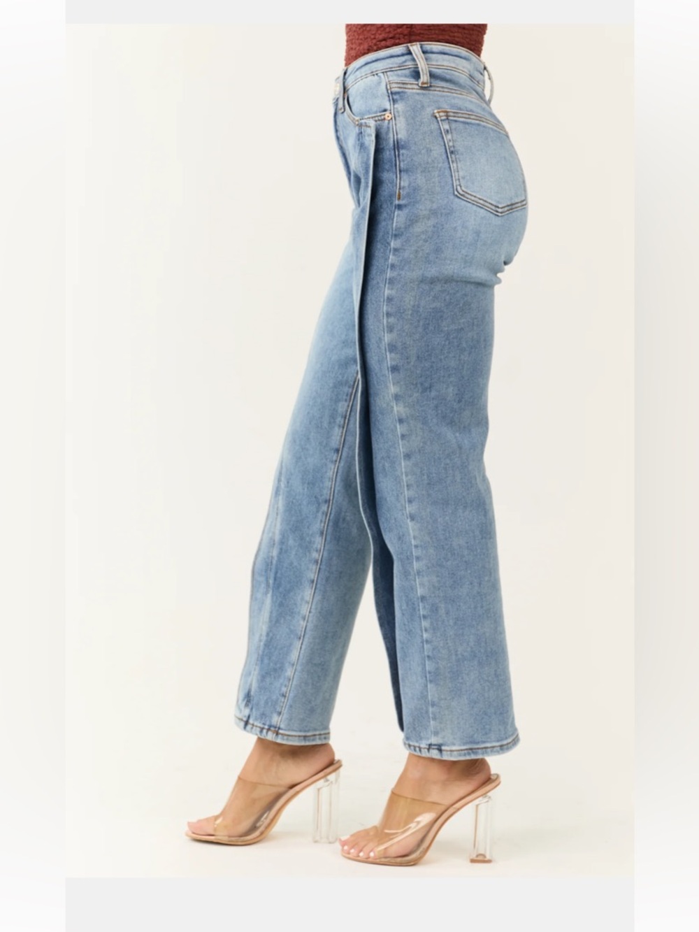 Special A High-Rise Straight Jeans. Medium Wash. Womens Size 15. 32 Waist - Picture 2 of 7